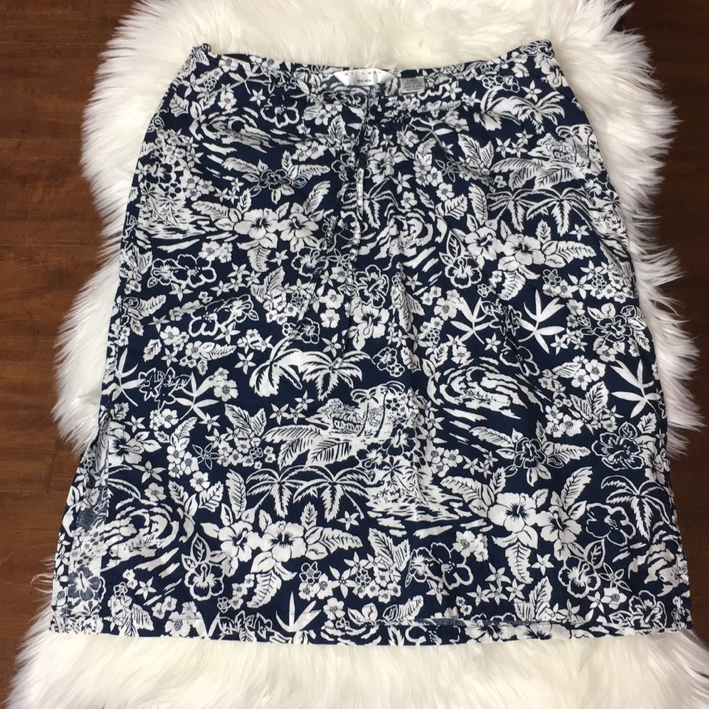 Navy and white tropical skirt